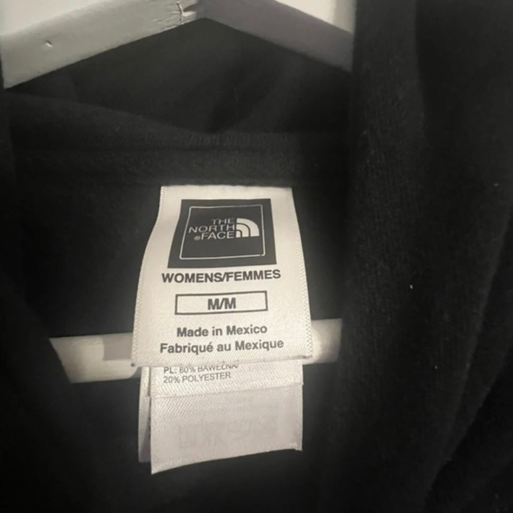 NORTH FACE Hoodie Women's M‎ Multicolor Lettering on Black - Picture 4 of 4
